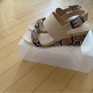 Monroe and Main Stylish Beige and Snake Print Wedge Sandals